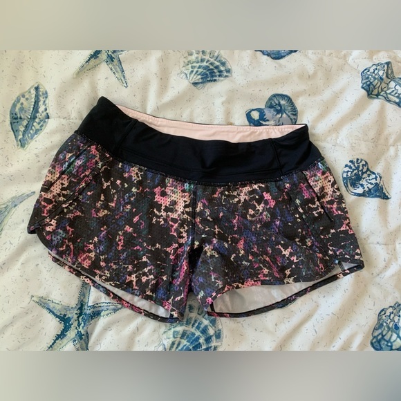 lululemon athletica Run Times Athletic Shorts size 8 EUC - Picture 3 of 8
